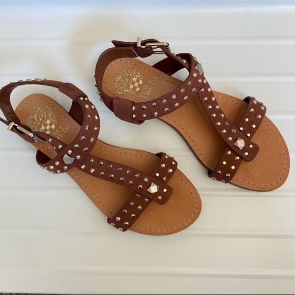 Vince Camuto sandals - Picture 1 of 3